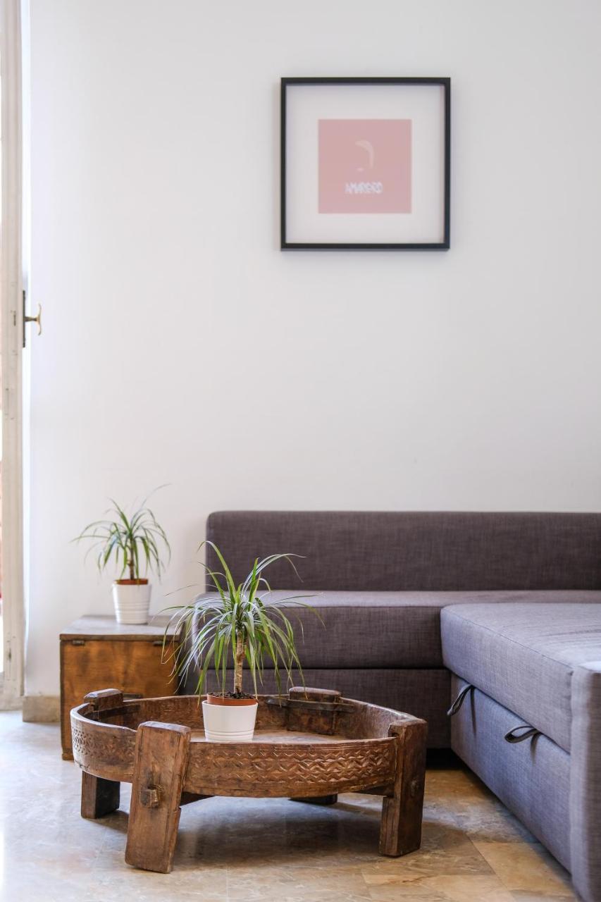 Spacious Apartment With Big Terrace At Colosseum โรม ภายนอก รูปภาพ