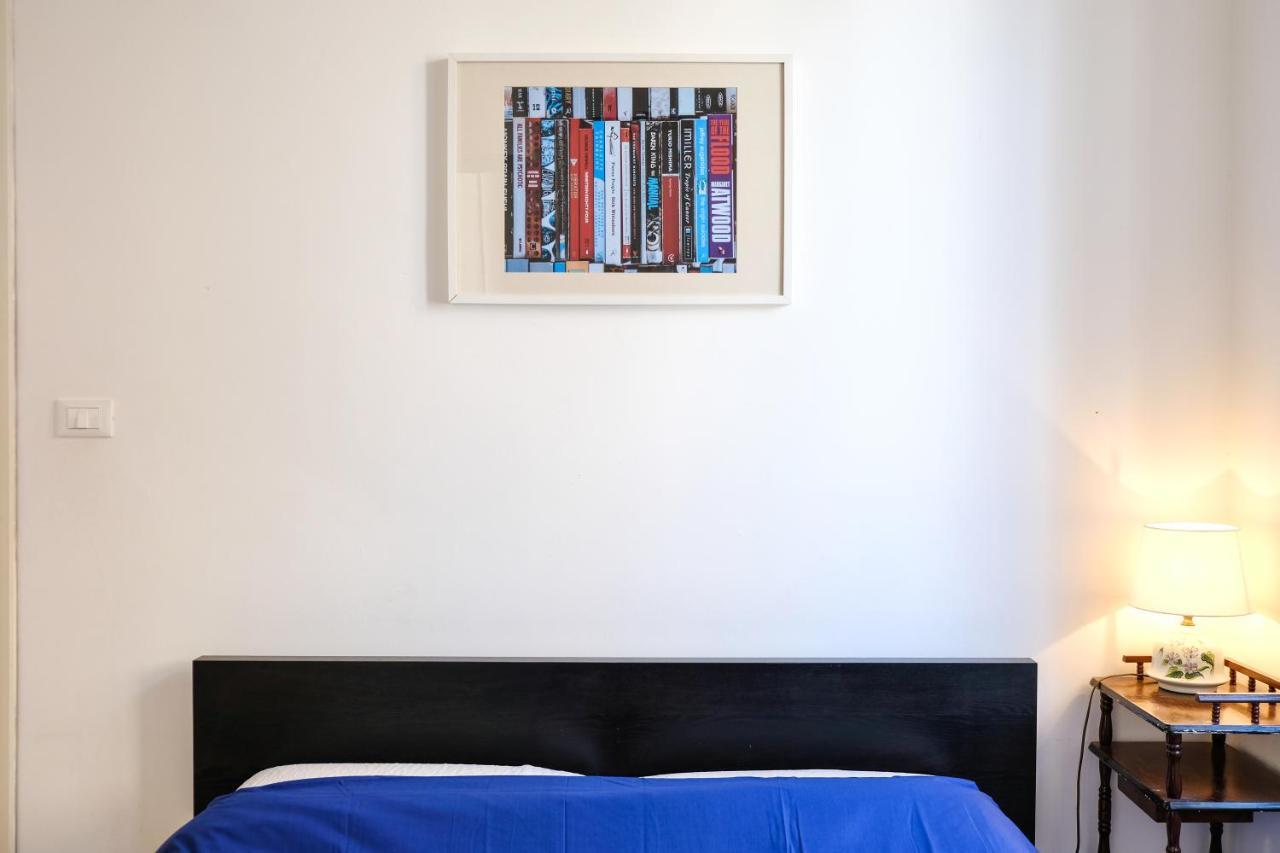 Spacious Apartment With Big Terrace At Colosseum โรม ภายนอก รูปภาพ